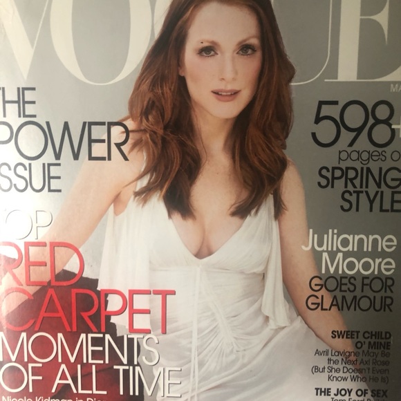 Vogue Other - Vogue MARCH 2003 JULIANNE MOORE MINT condition